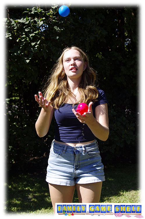 Girl juggling 